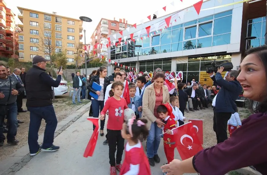 acilisimizdan-kareler-29