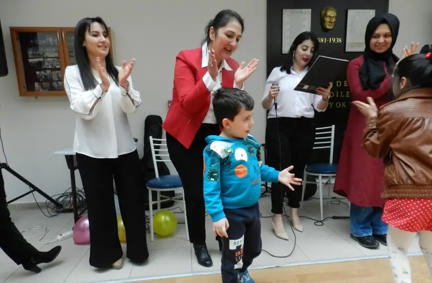 23-nisan-gosterimiz-18